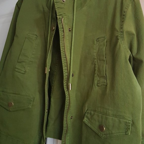Jacket - Picture 2 of 4
